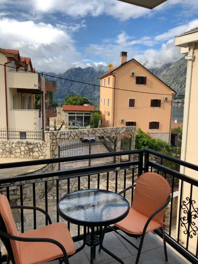 Apartmani Petrija Prčanj Extérieur photo