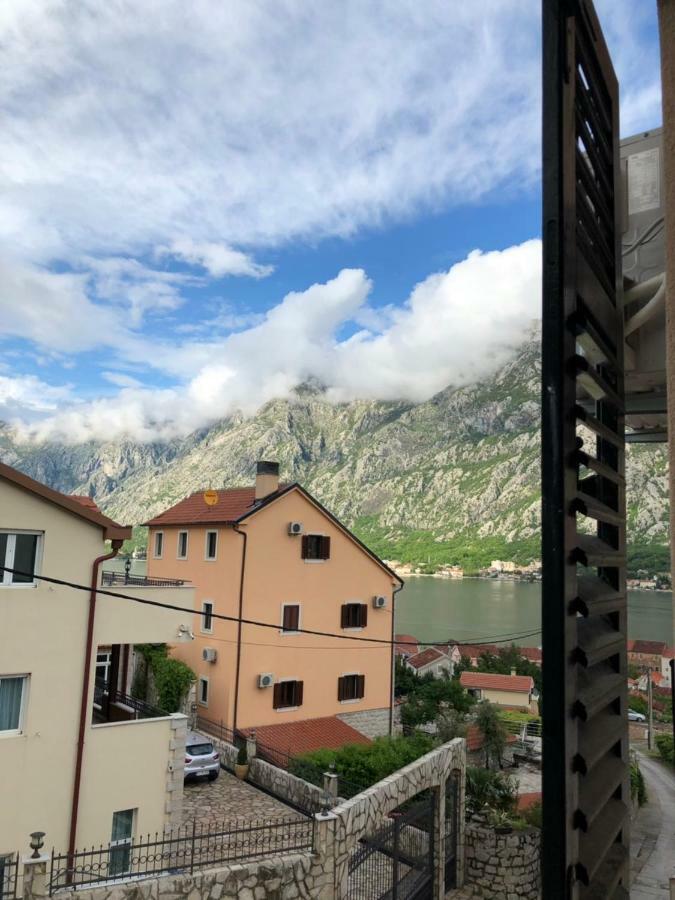 Apartmani Petrija Prčanj Extérieur photo