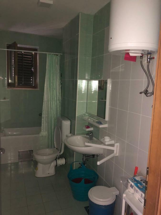 Apartmani Petrija Prčanj Extérieur photo