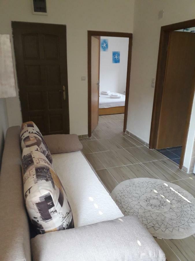 Apartmani Petrija Prčanj Extérieur photo