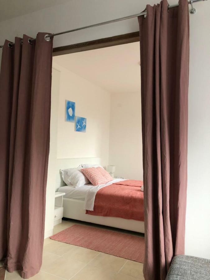 Apartmani Petrija Prčanj Extérieur photo